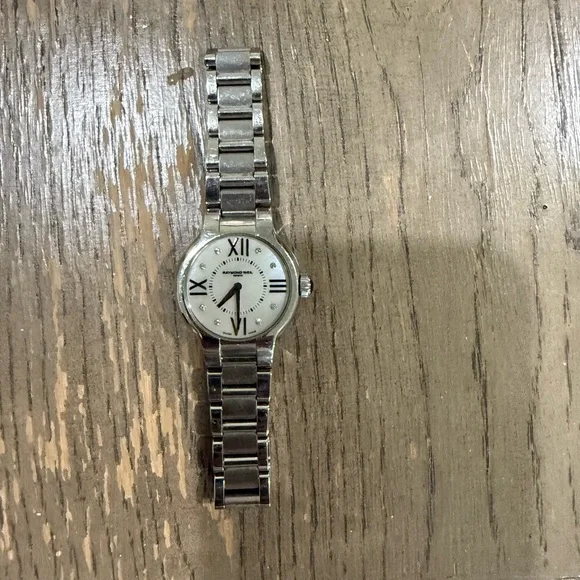 Raymond Weil Silver Timepiece with White Dial - Picture 7 of 7